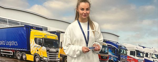 Olivia crowned apprentice of the year - Warrington Chamber of Commerce