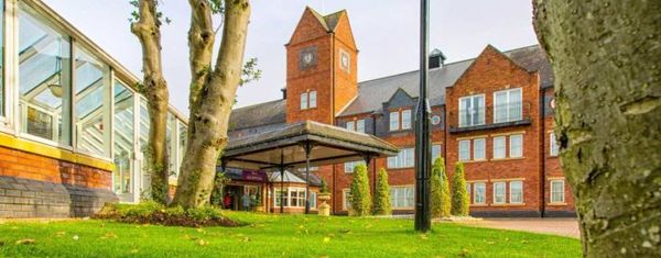 Park Royal Hotel makes Safe to Trade Scheme Approved list - Warrington Chamber of Commerce